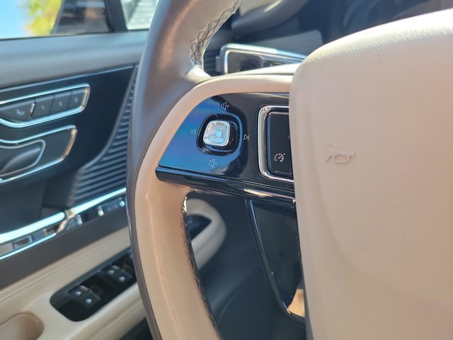 Used 2021 Lincoln Corsair AWD w/ Equipment Group 101A image 22