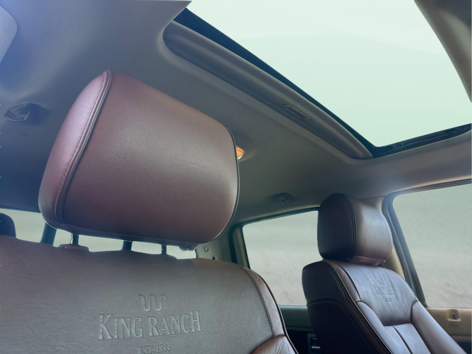 Used 2013 Ford F150 King Ranch w/ King Ranch Luxury Pkg AWD/4WD image 16