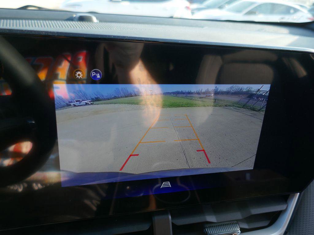 New 2026 Chevrolet Equinox LT image 25