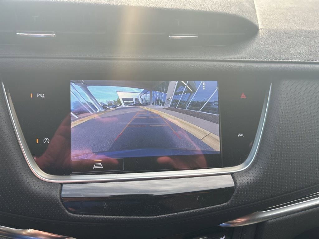 Certified 2024 Cadillac XT6 Luxury w/ LPO, Floor Liner Package image 18