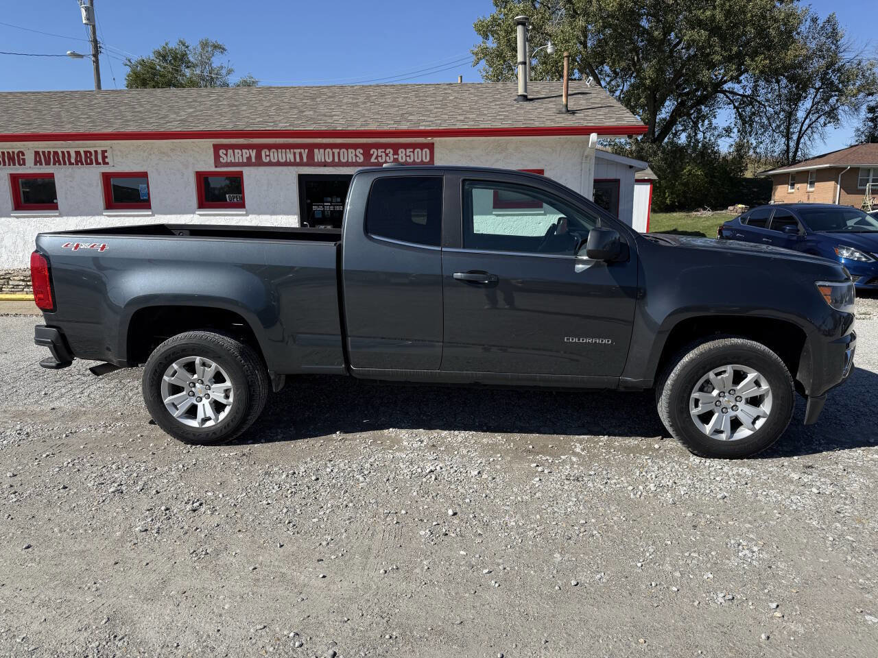 Used 2015 Chevrolet Colorado LT w/ LT Convenience Package image 2