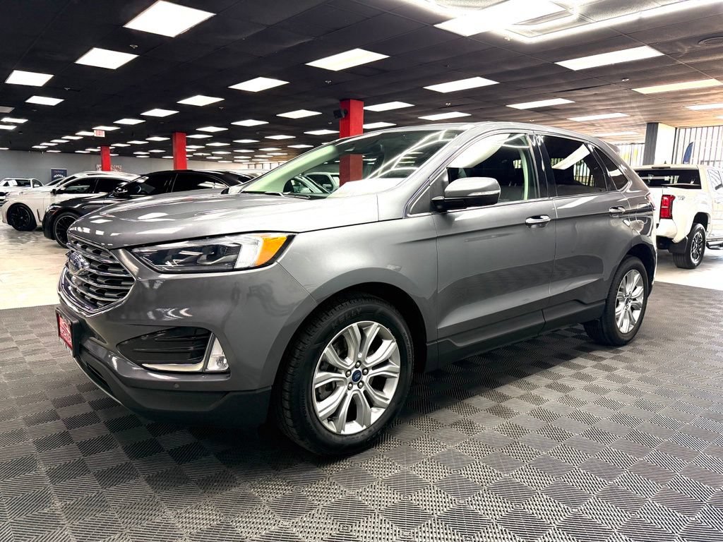 Used 2022 Ford Edge Titanium w/ Equipment Group 301A AWD/4WD image 8