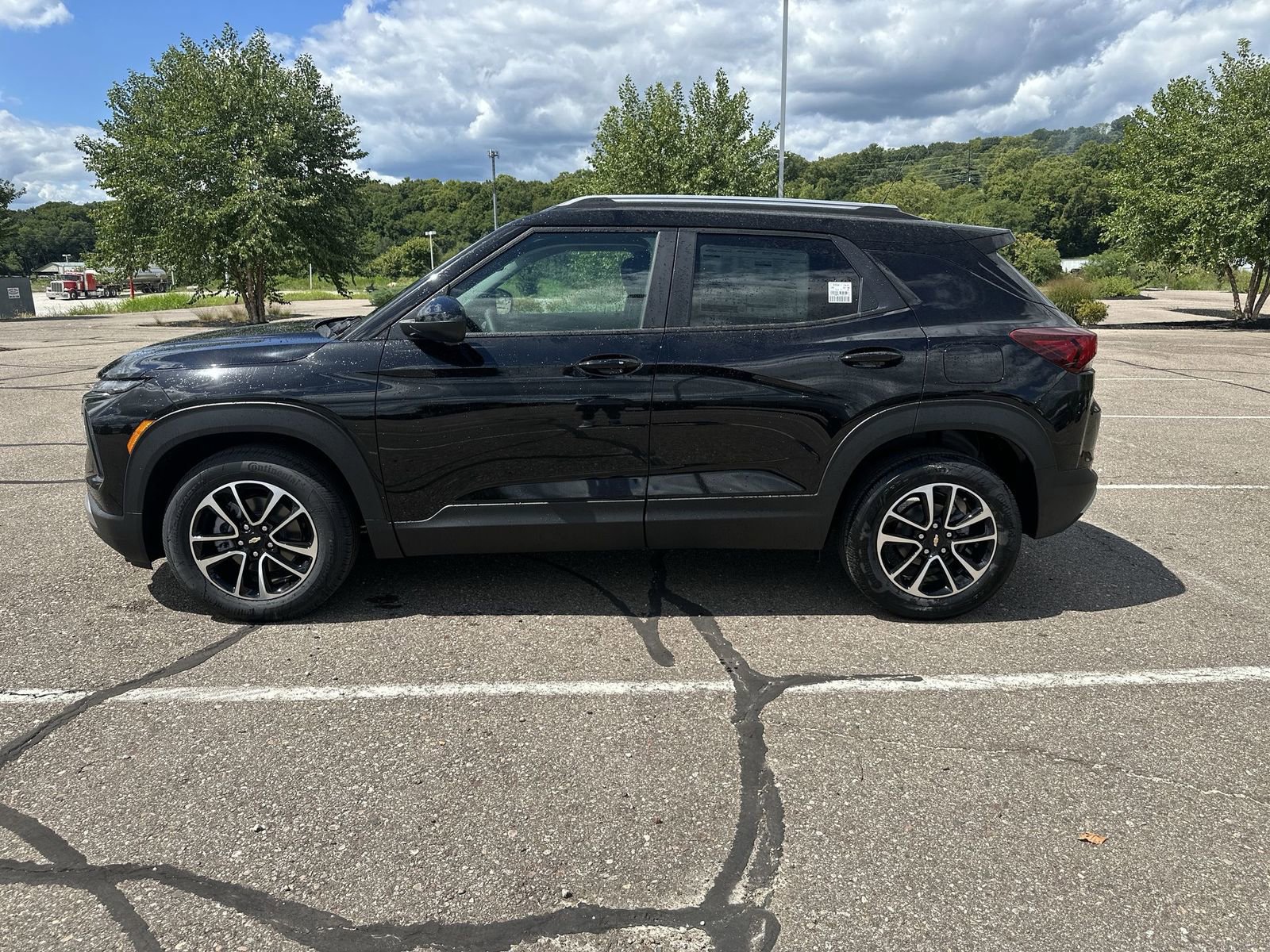 New 2026 Chevrolet TrailBlazer LT w/ Convenience Package image 5