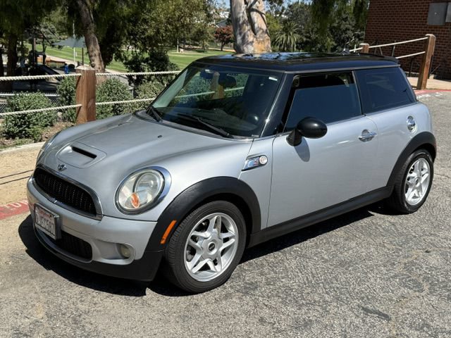 Used 2009 MINI Cooper S FWD image 1