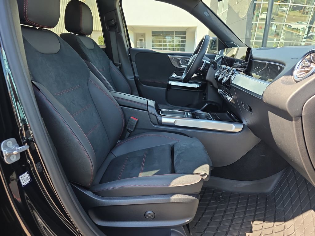 Certified 2025 Mercedes-Benz GLB 250 GLB 250 image 18