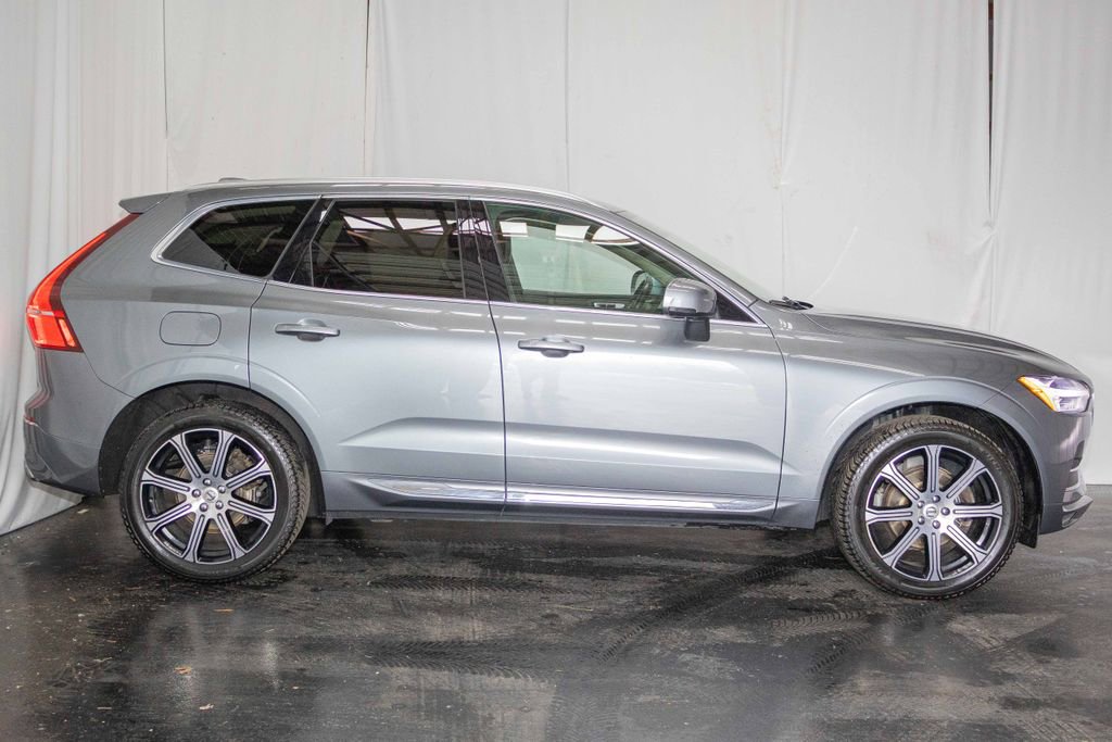 Used 2021 Volvo XC60 T5 Inscription w/ Protection Package Premier image 4