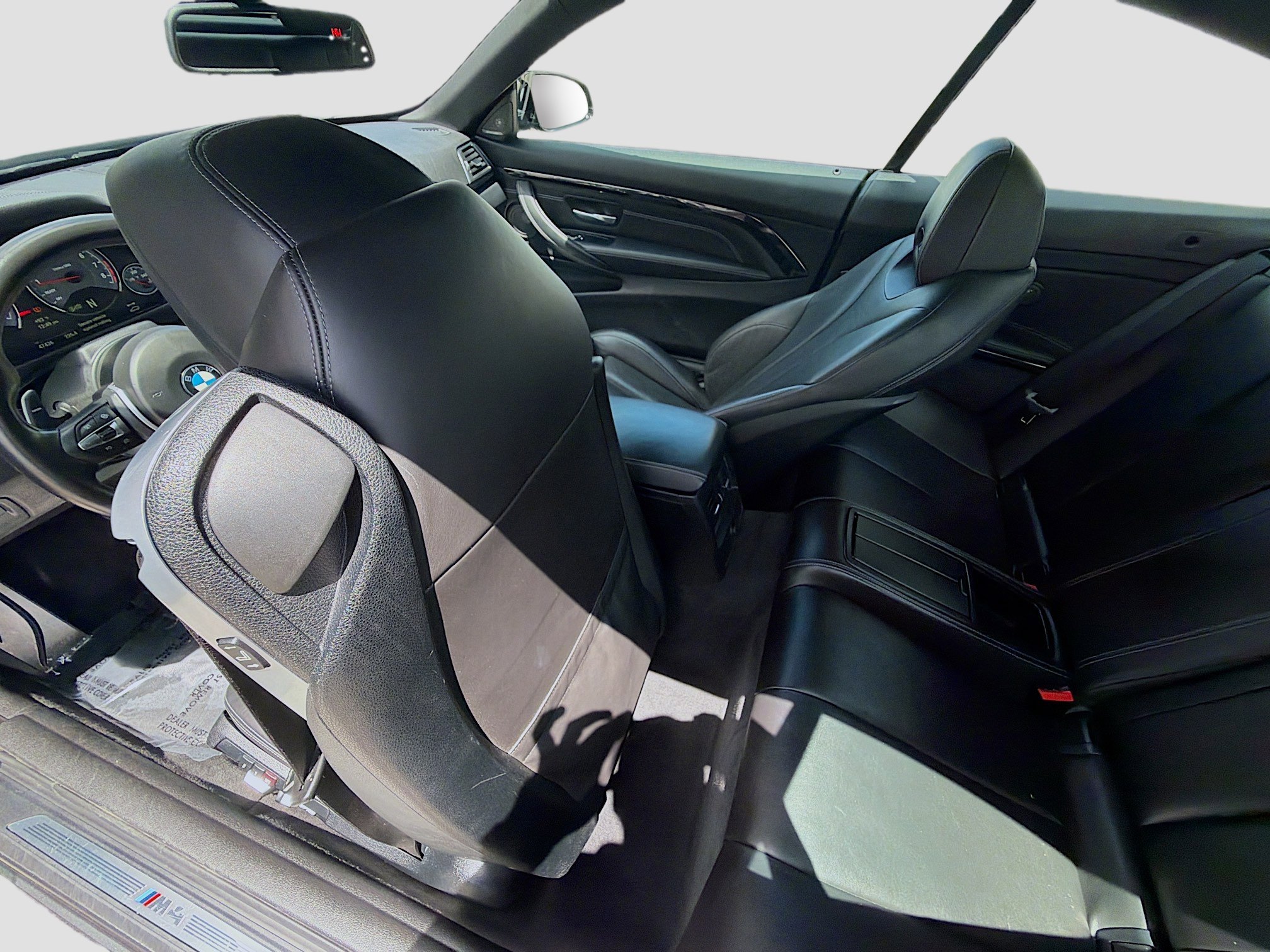 Used 2020 BMW M4 Convertible w/ M Driver's Package image 21