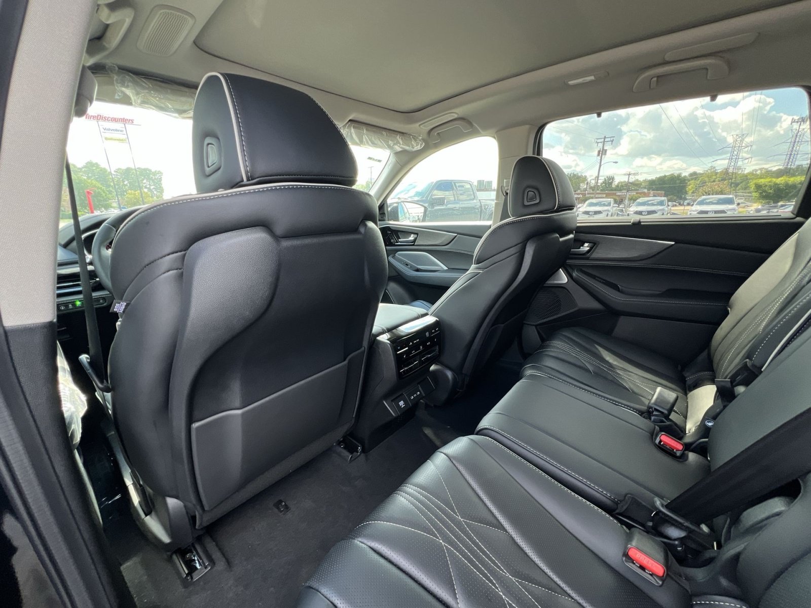 New 2026 Acura MDX w/ Advance Package AWD/4WD image 23