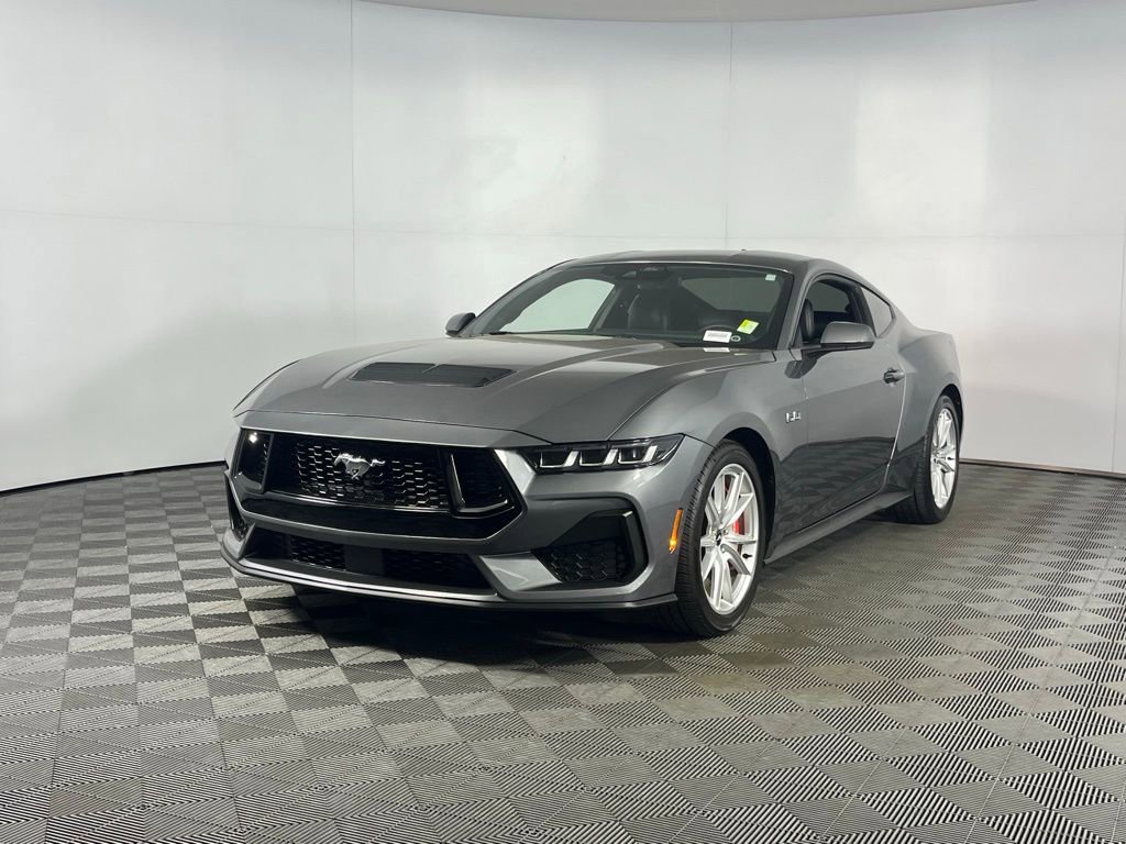 Used 2024 Ford Mustang GT Premium image 8