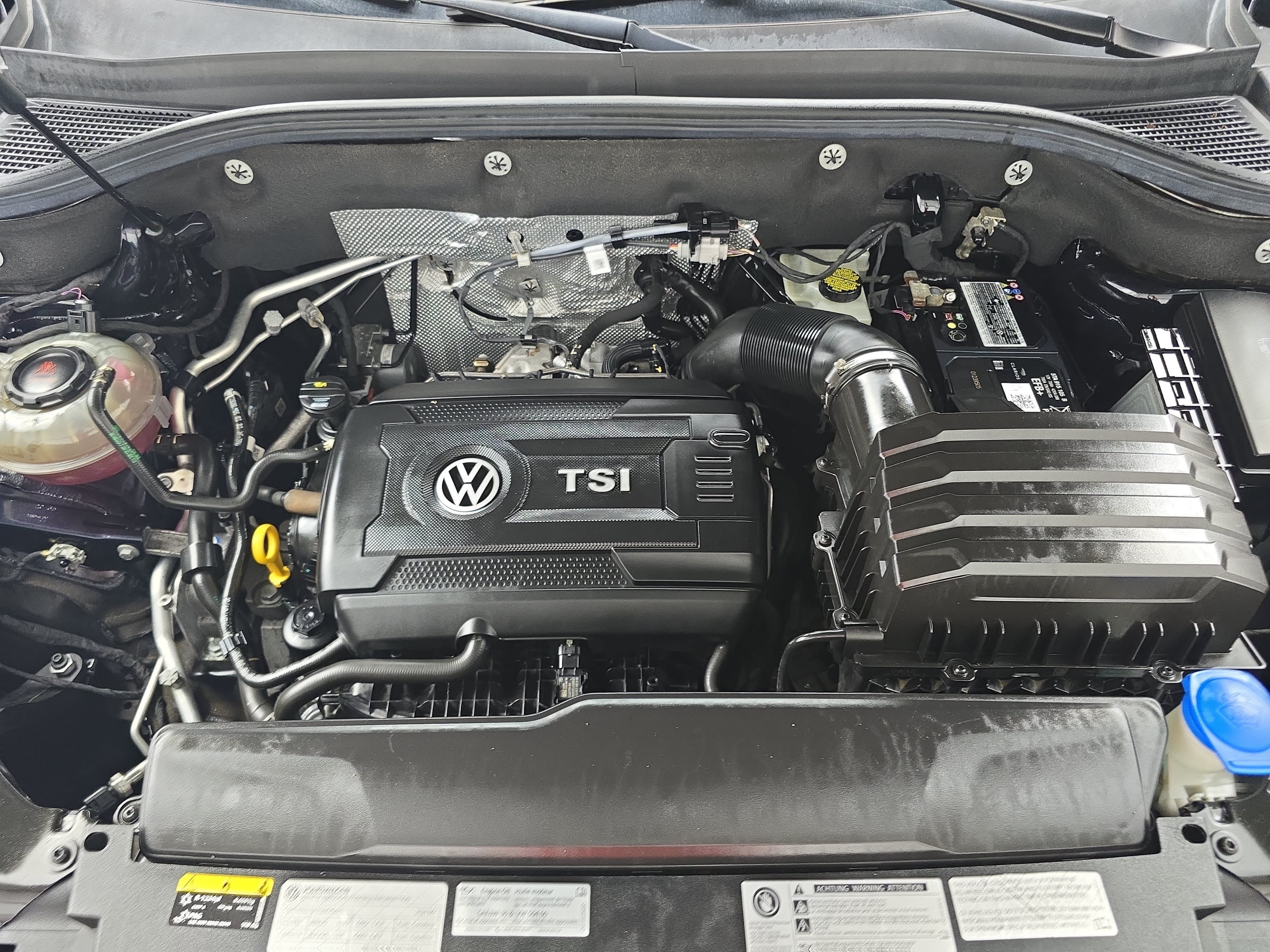 Used 2021 Volkswagen Atlas SE w/ Panoramic Sunroof Package AWD/4WD image 31