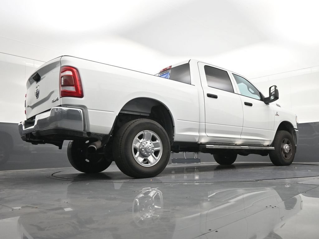 Used 2024 RAM 2500 Tradesman w/ Chrome Appearance Group AWD/4WD image 28