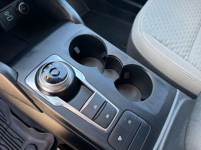 Used 2020 Ford Escape SE image 25