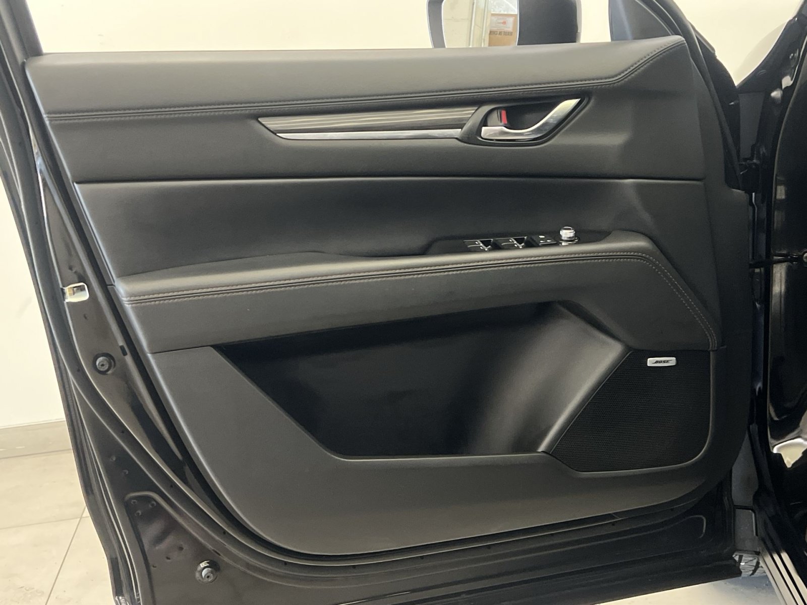 Used 2023 MAZDA CX-5 AWD 2.5 S w/ Premium Package image 39