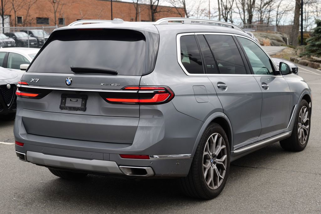Used 2023 BMW X7 xDrive40i w/ Premium Package image 7