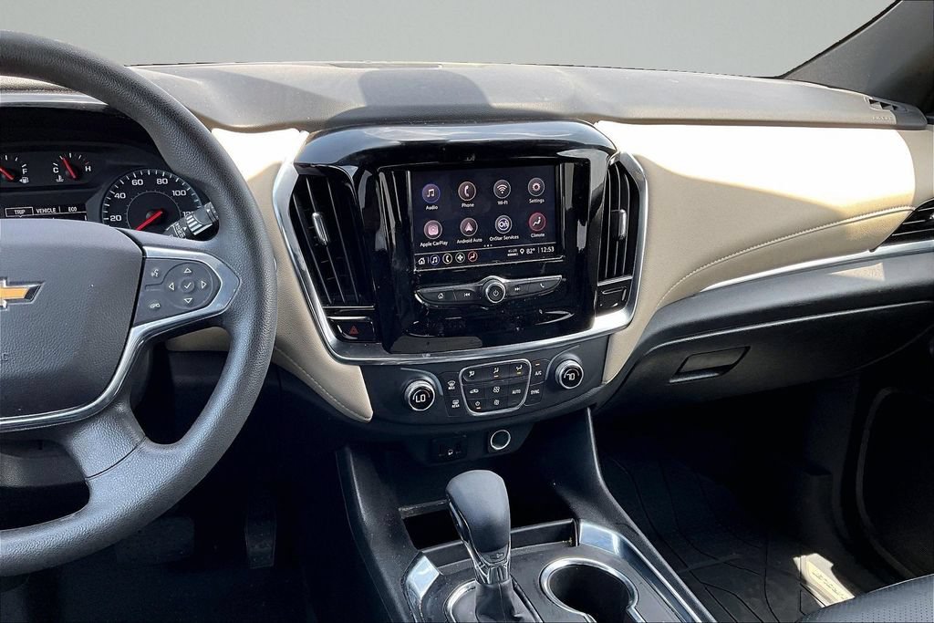 Used 2023 Chevrolet Traverse LS w/ Safety Package FWD image 6