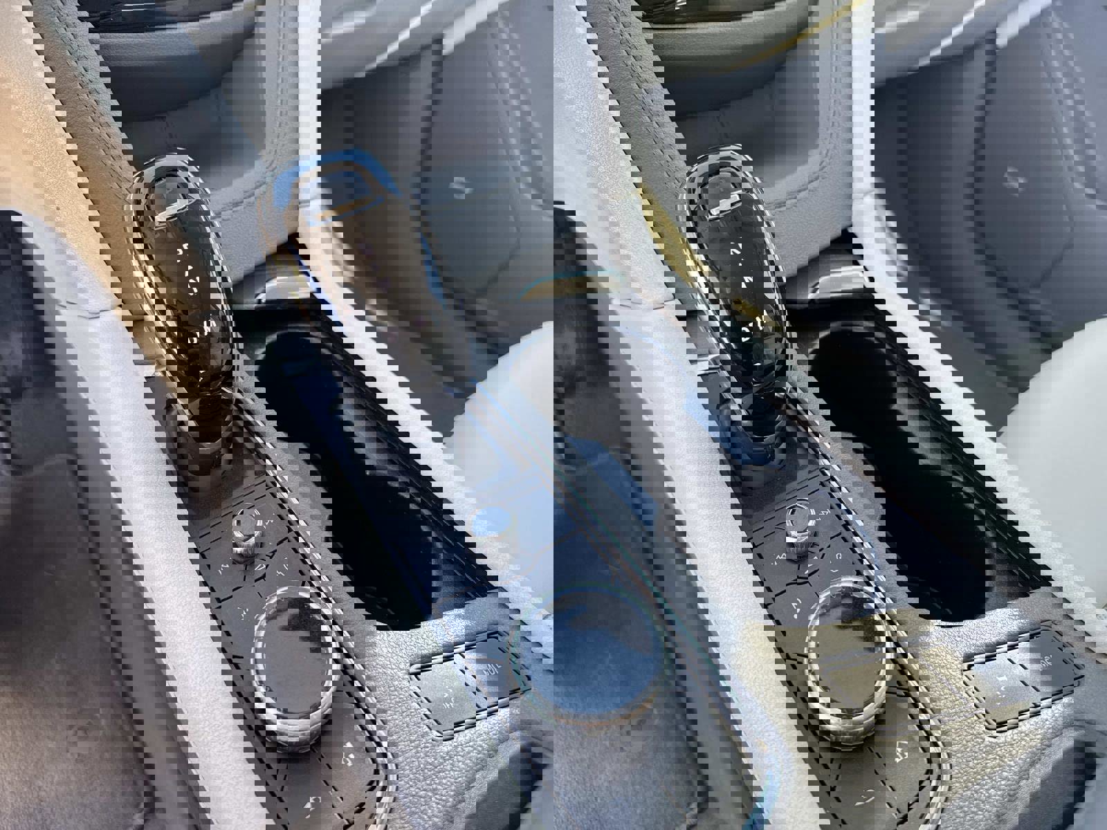 Used 2021 Cadillac XT6 Premium Luxury image 26