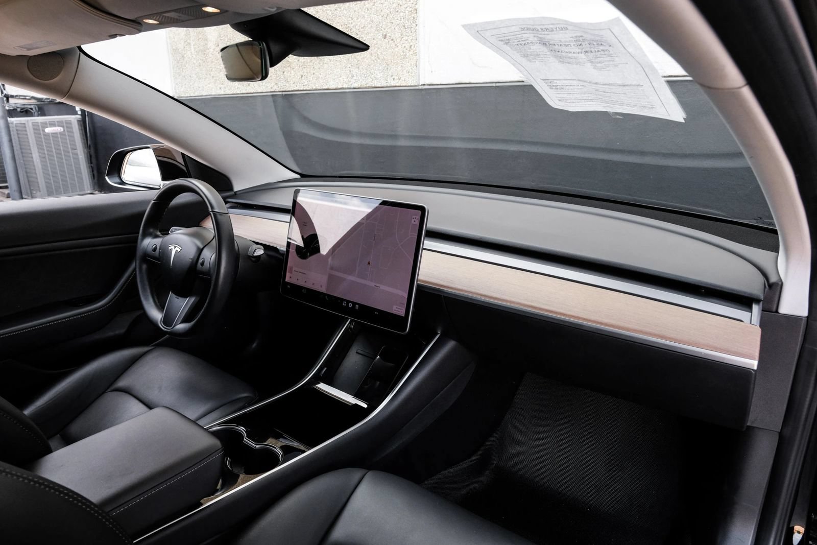 Used 2018 Tesla Model 3 Long Range RWD image 13