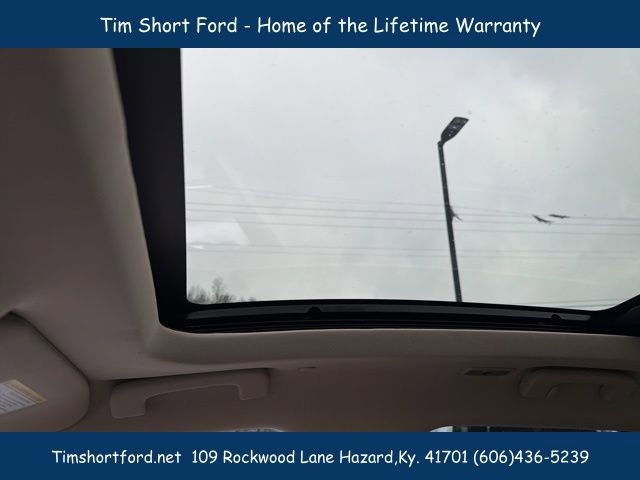 Used 2023 Lincoln Corsair Grand Touring w/ Equipment Group 301A image 20