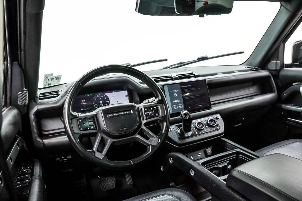 Used 2022 Land Rover Defender 110 X-Dynamic HSE AWD/4WD image 5