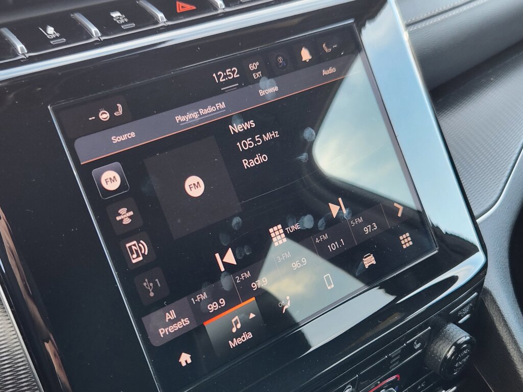 Used 2024 Jeep Grand Cherokee L Laredo image 21