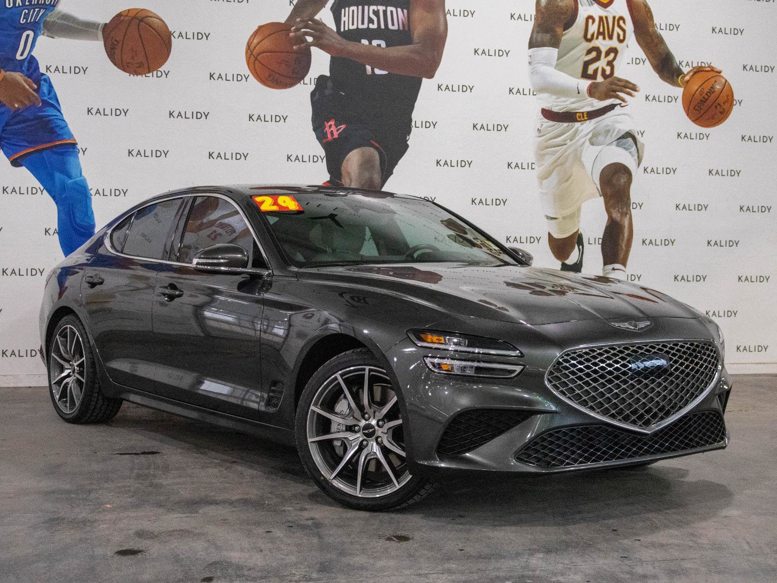 Used 2024 Genesis G70 2.5T image 2