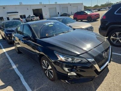 Used 2019 Nissan Altima 2.5 SV FWD image 6