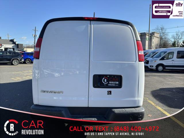 Used 2023 GMC Savana 2500 Extended w/ Driver Convenience Package RWD image 5