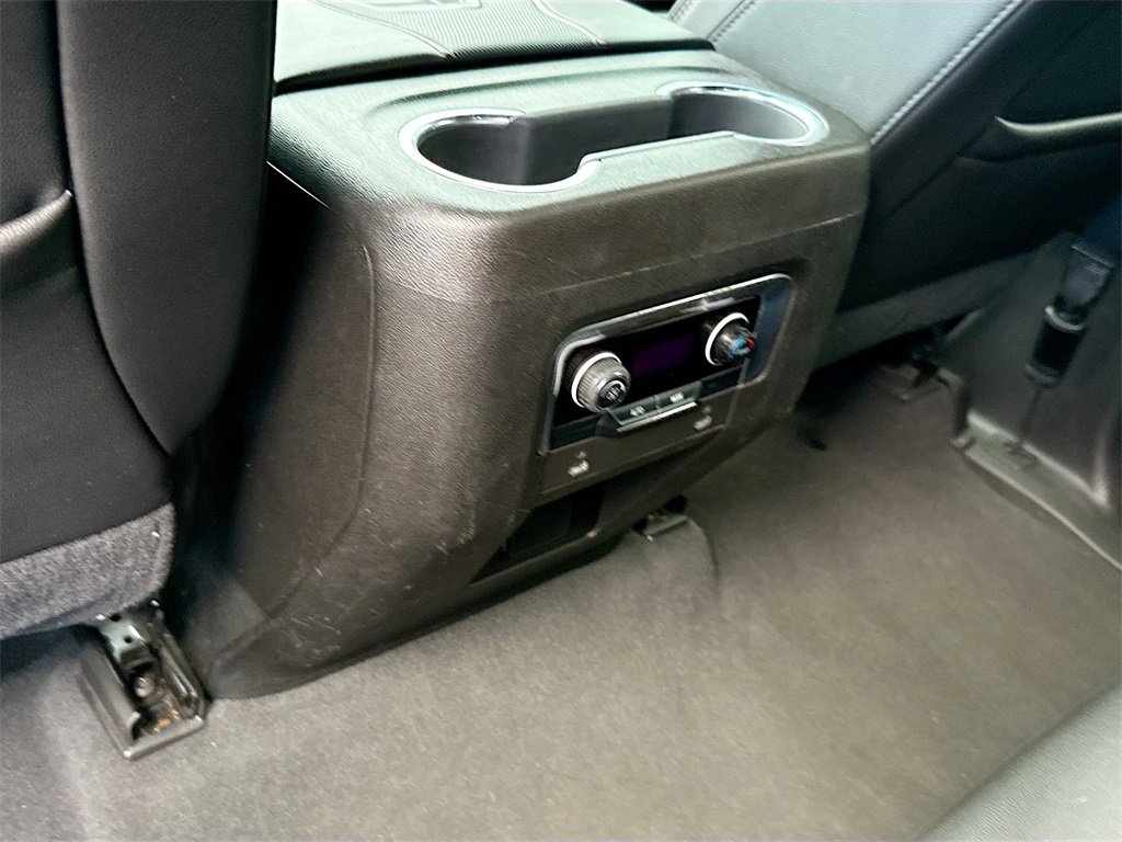 Used 2021 Chevrolet Suburban RST image 26