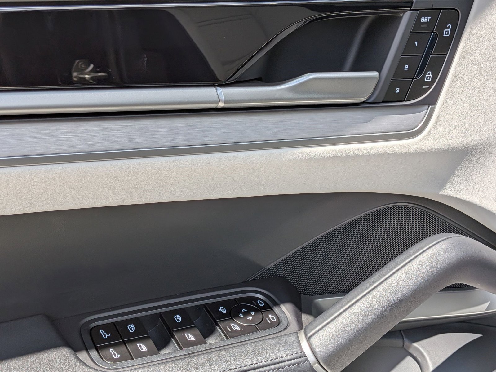 New 2026 Porsche Cayenne AWD/4WD image 15