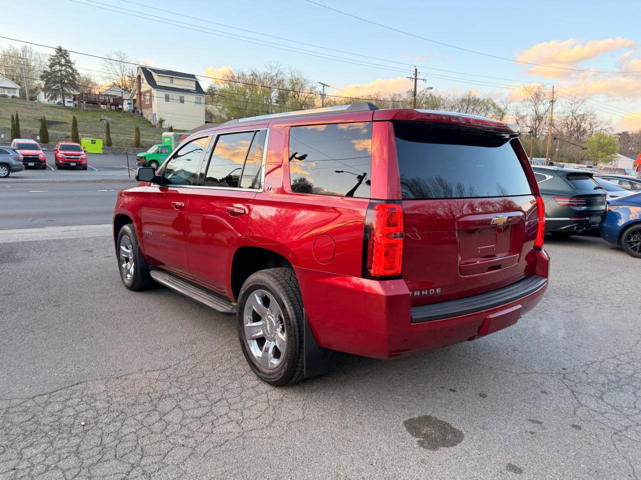 Used 2015 Chevrolet Tahoe LT w/ Luxury Package AWD/4WD image 7