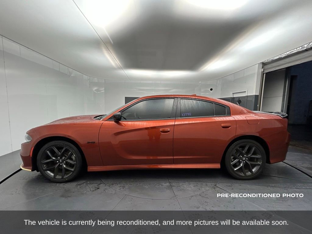 Used 2023 Dodge Charger R/T w/ Blacktop Package image 2