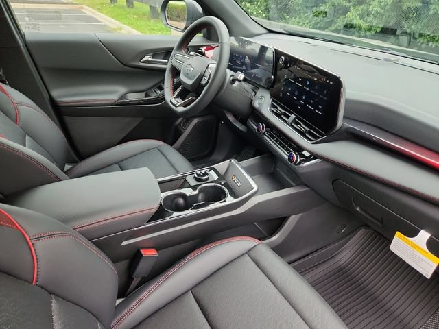 New 2027 Chevrolet Equinox RS w/ Safety and Technology Package FWD image 19