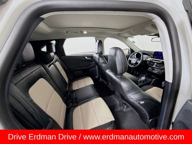 Used 2022 Ford Escape Titanium w/ Titanium Elite Package image 29
