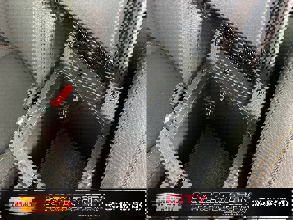 New 2025 Jeep Gladiator Sport image 25