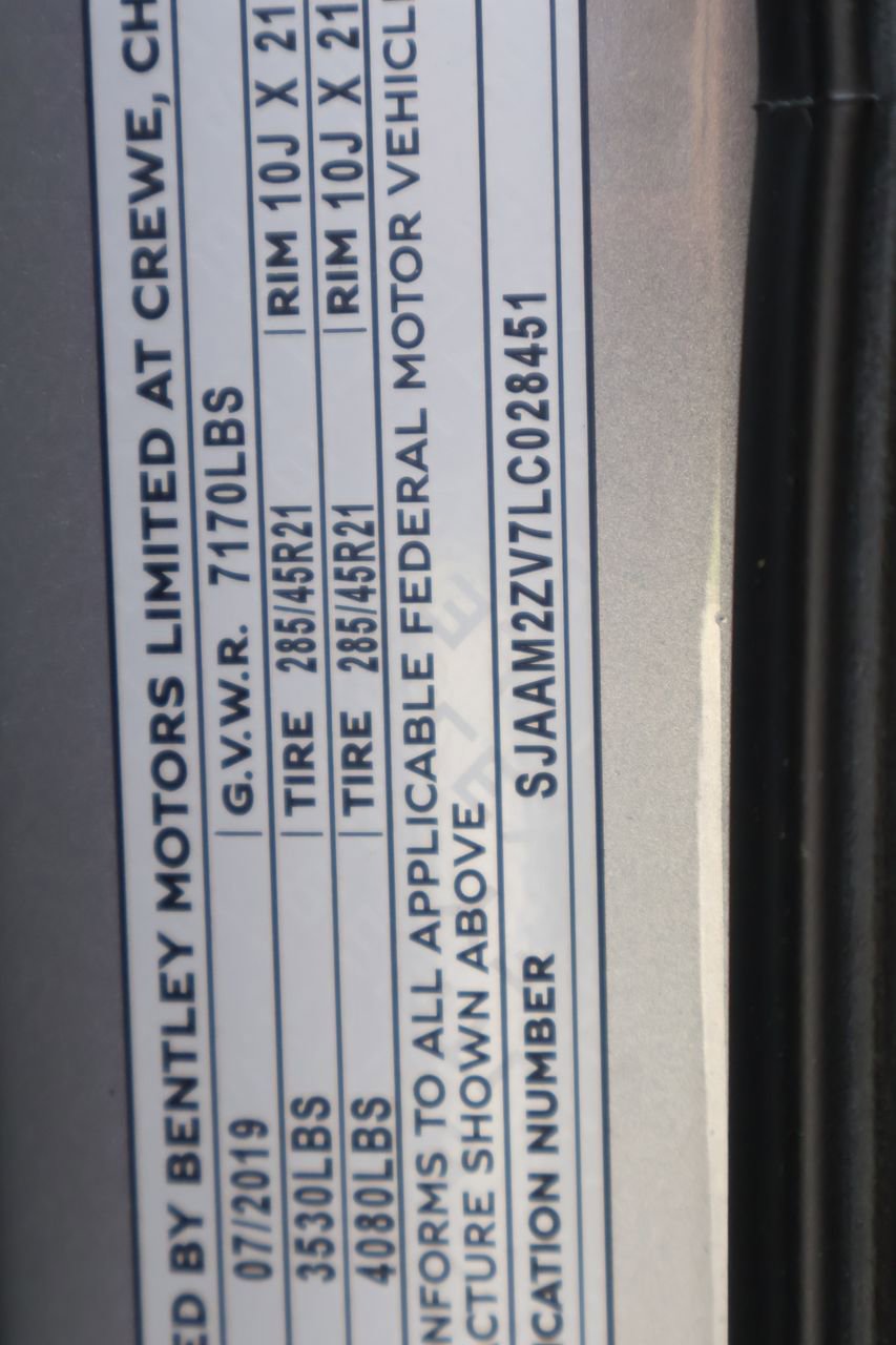 Used 2020 Bentley Bentayga image 30