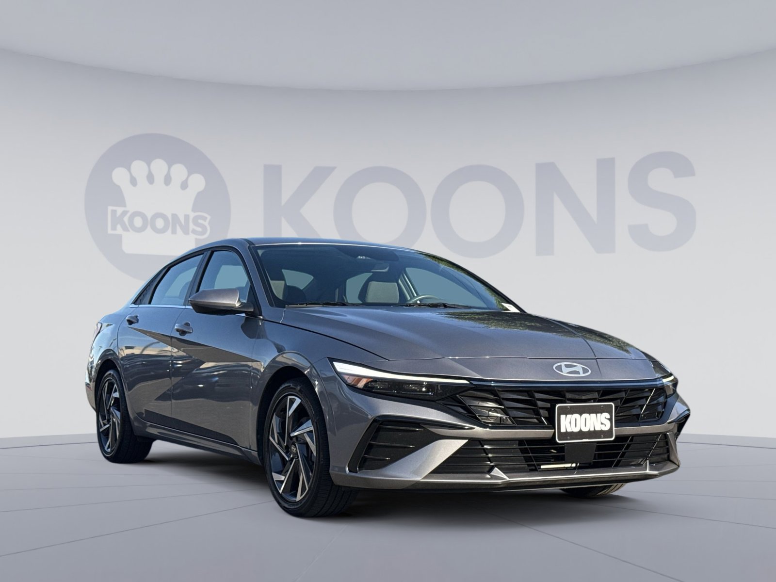 Used 2025 Hyundai Elantra SEL FWD image 10