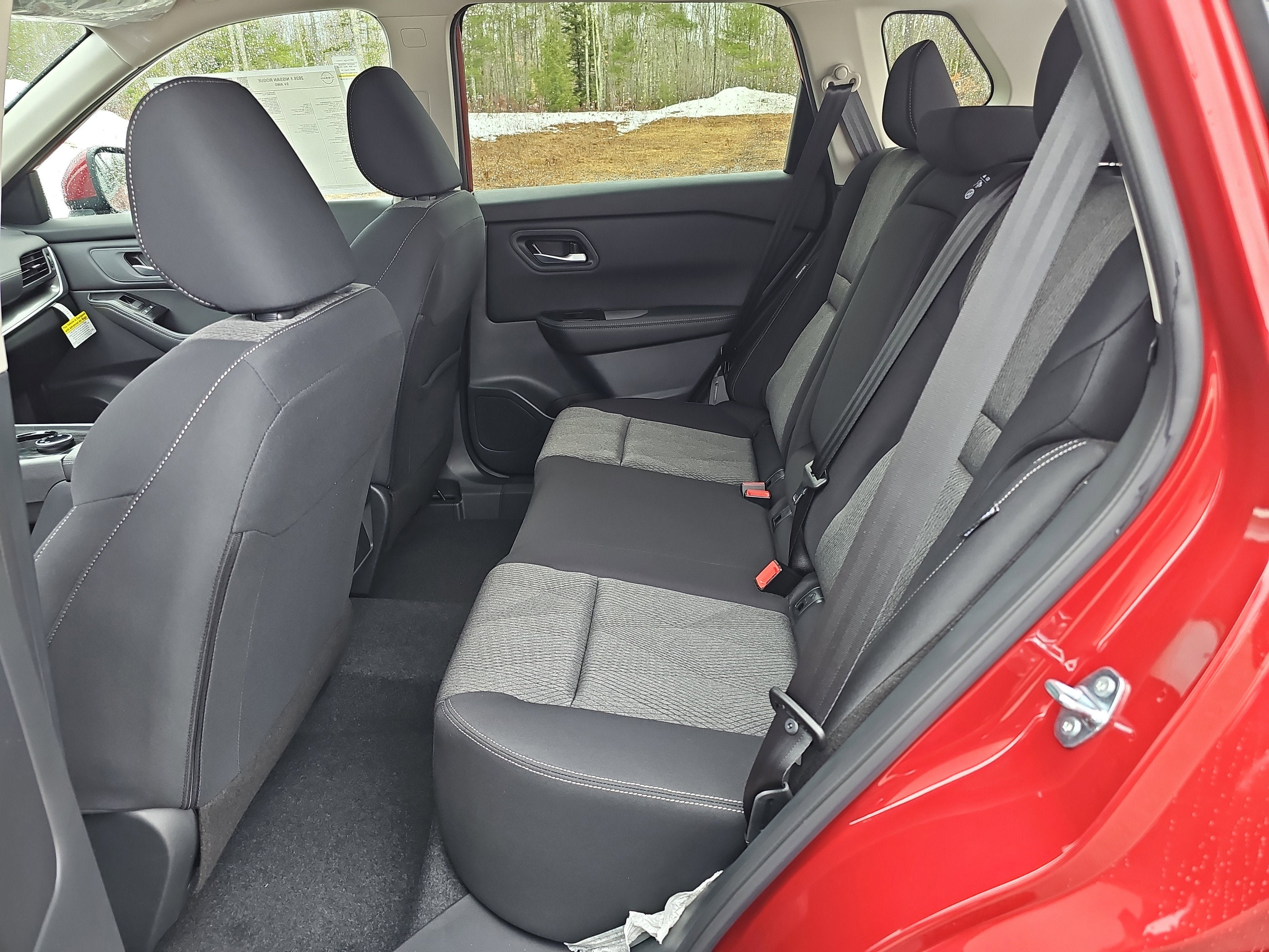 New 2026 Nissan Rogue SV w/ Cold Weather Package AWD/4WD image 26