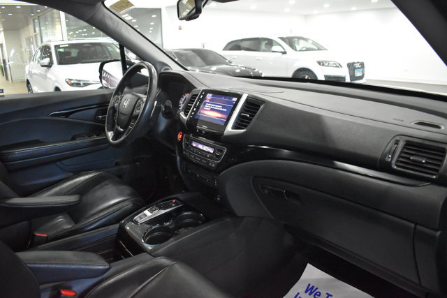 Used 2017 Honda Pilot Touring image 25