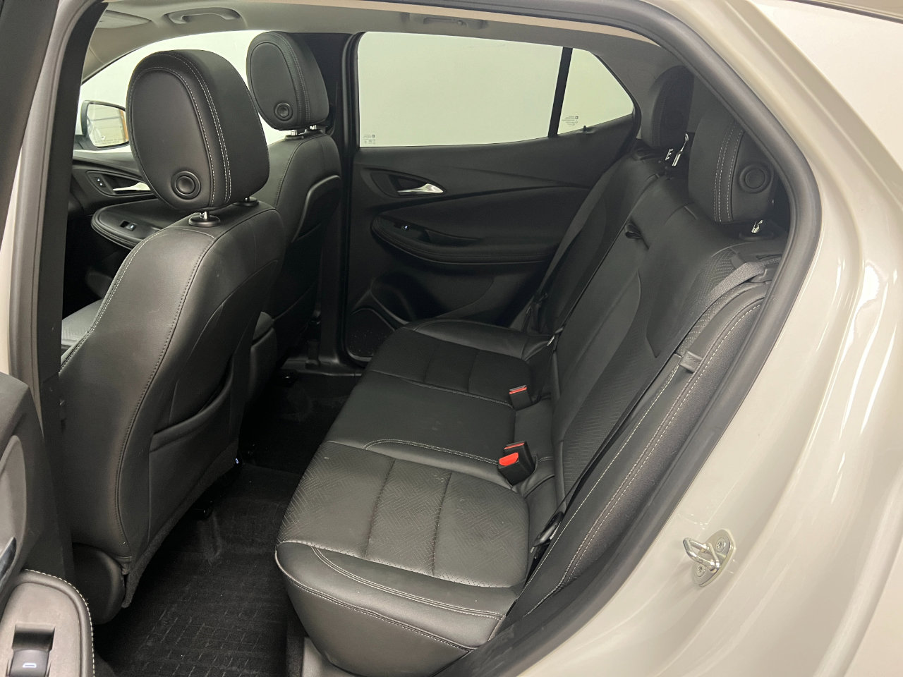 Used 2023 Buick Encore GX Essence w/ Experience Buick Package image 20