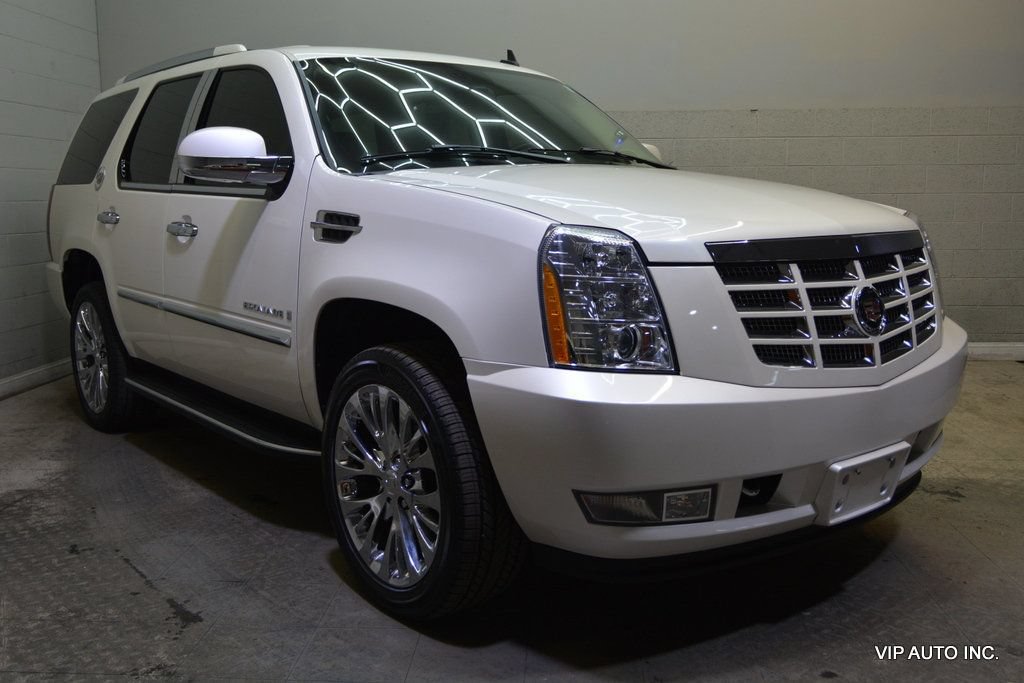 Used 2007 Cadillac Escalade AWD w/ Information Package