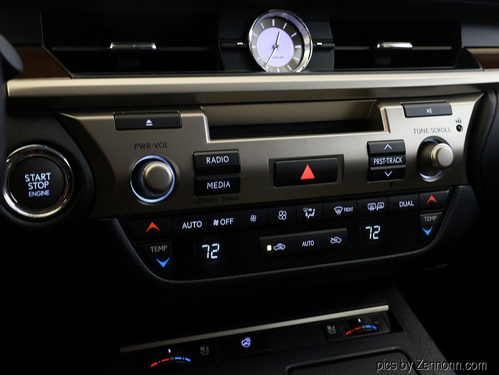 Used 2015 Lexus ES 350 w/ Premium Package FWD image 19