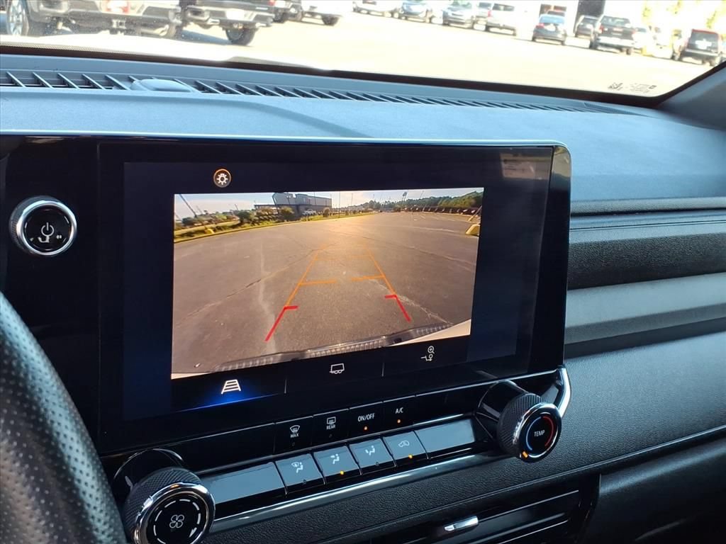 Used 2023 Chevrolet Colorado W/T w/ WT Convenience Package II RWD image 8