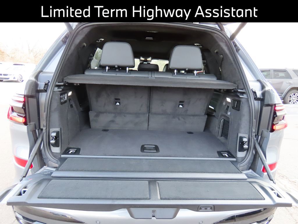 New 2026 BMW X7 xDrive40i w/ Executive Package image 24