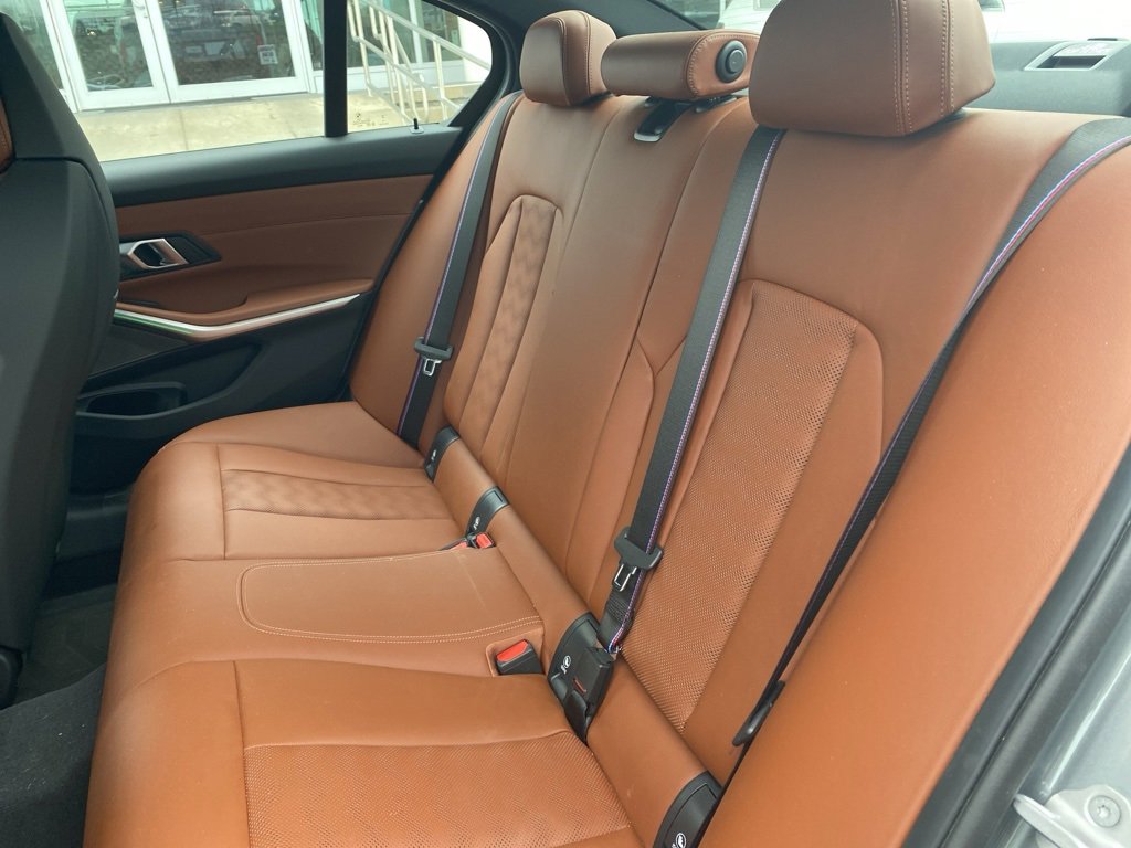 Used 2025 BMW M3 Competition w/ Executive Package image 4