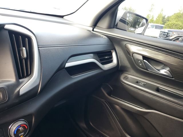 Used 2022 GMC Terrain SLE w/ Driver Convenience Package FWD image 25