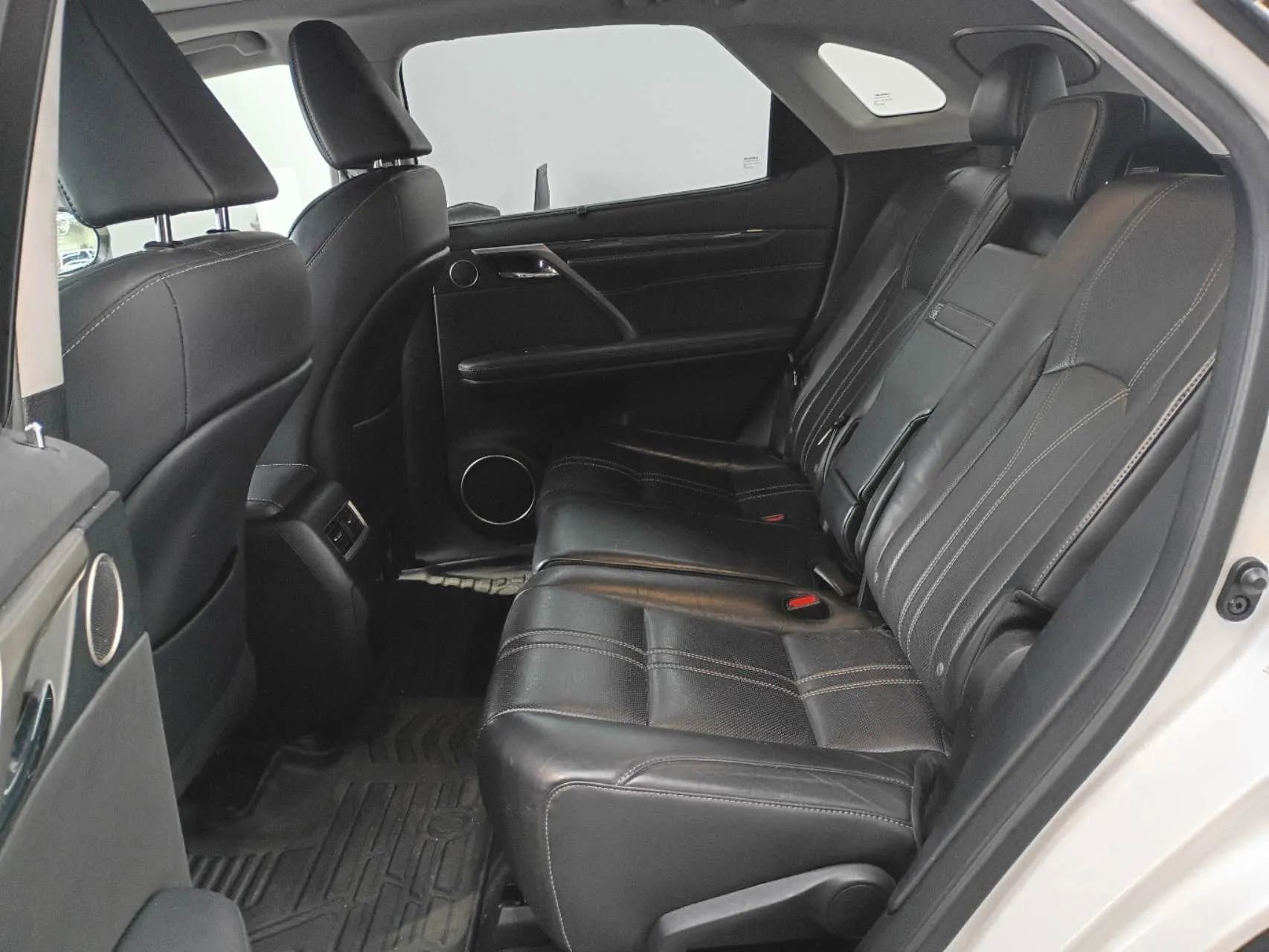Used 2016 Lexus RX 350 AWD w/ Luxury Package image 21