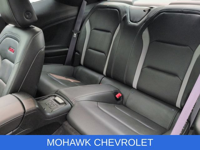 Used 2017 Chevrolet Camaro SS RWD image 26