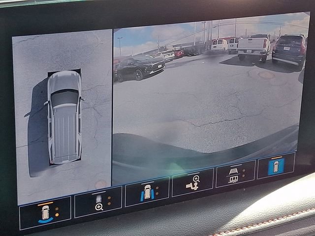 Certified 2021 Chevrolet Suburban RST w/ Luxury Package image 19