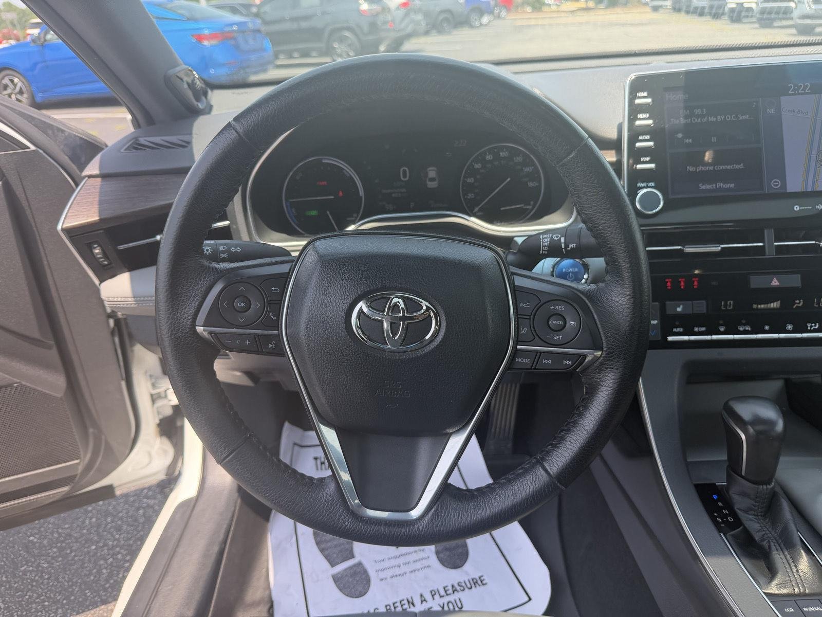Used 2020 Toyota Avalon XLE w/ Moonroof Package FWD image 17