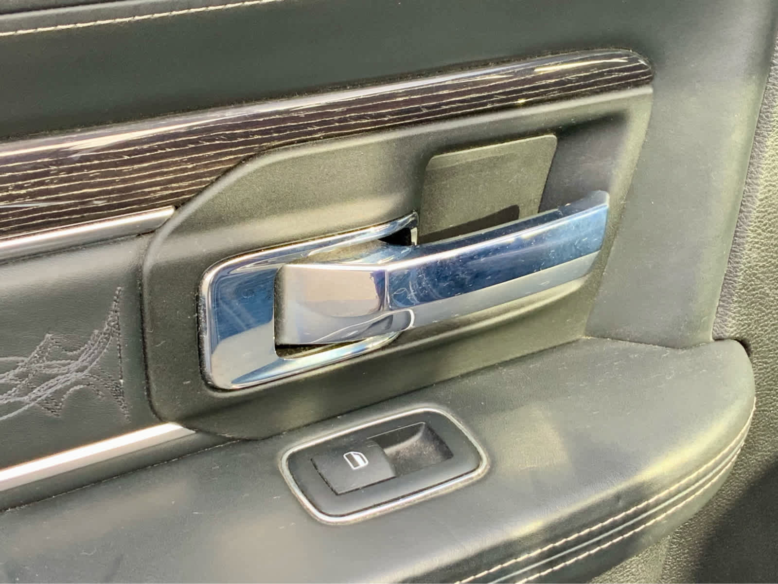 Used 2018 RAM 1500 Limited image 52